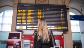 Sciopero trasporti, a settembre si fermano treni e aerei: il calendario completo