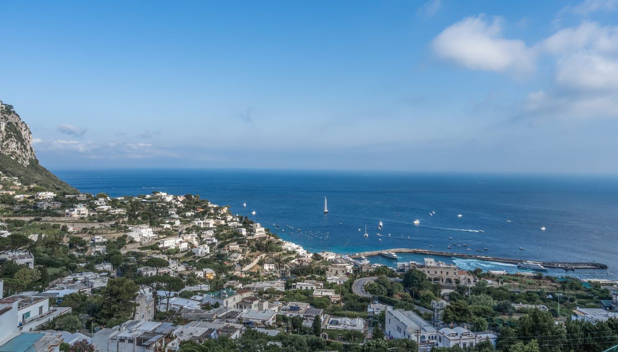 capri diventa area marina protetta stretta su overtourism nuove regole per barche e balneazione da Quifinanza.it capri diventa area marina protetta stretta su overtourism nuove regole per barche e balneazione