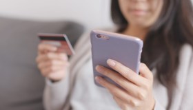 False multe via sms, la truffa che clona il sito Send: come smascherarla