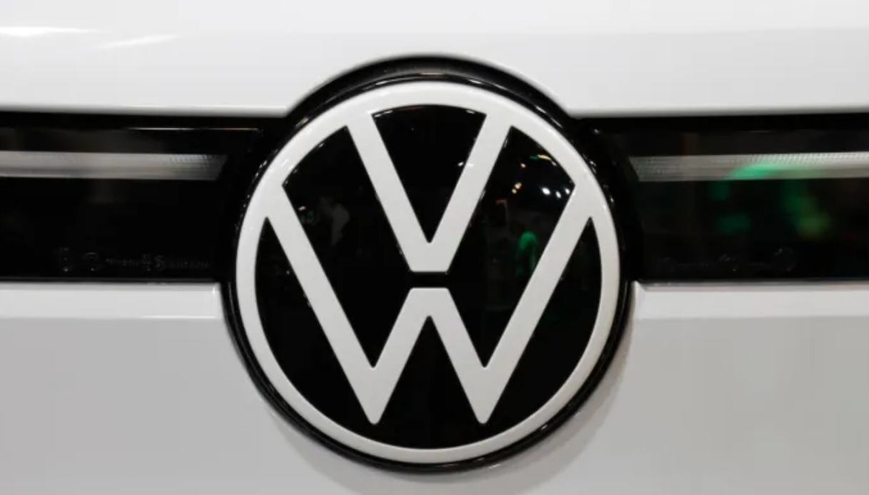 volkswagen taglia 100000 dipendenti e vende 750 aziende addio a ducati da Quifinanza.it volkswagen taglia 100000 dipendenti e vende 750 aziende addio a ducati