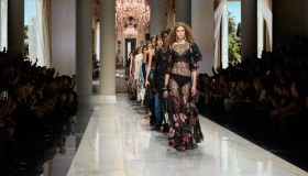 Dolce&Gabbana SS27 trasforma il corredo di famiglia in un nuovo lusso siciliano