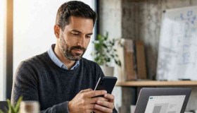Part-time solo sulla carta: chat, screenshot Whatsapp e turni possono smascherare l’orario reale