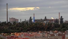 Ex Ilva, oltre 2500 lavoratori licenziati nelle imprese appalto indotto. Avviata la procedura