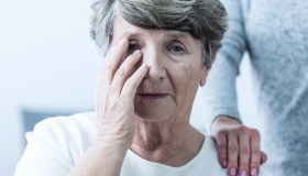 Alzheimer, le famiglie pagano fino a 74.000 euro di quota alberghiera per 33 mesi di degenza