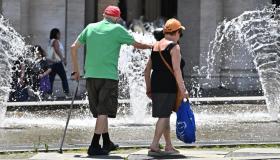 Pensioni di ottobre, il calendario dei pagamenti: aumenti, arretrati, rimborsi 730 e altre novità