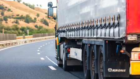 Credito d’imposta autotrasporto, al via le domande: requisiti e come cumulare i ristori