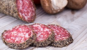 Salame tartufato a rischio Listeria: qual è il lotto ritirato e come ottenere il rimborso