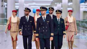 Emirates cerca piloti e personale di cabina in Italia: tutti gli open day di ottobre