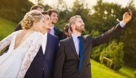 Matrimoni social, fino a 3.500 euro per foto e video da condividere su Instagram e TikTok