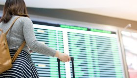 Trasporto aereo, rincari dal 2027: di quanto rischiano di aumentare i prezzi dei voli