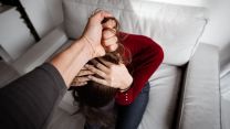 Reddito di Libertà: stanziati 3,9 milioni in più nel 2026 per le donne vittime di violenza