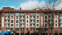 Esenzione IMU per coniugi con residenze separate nello stesso edificio, l’imposta non si paga