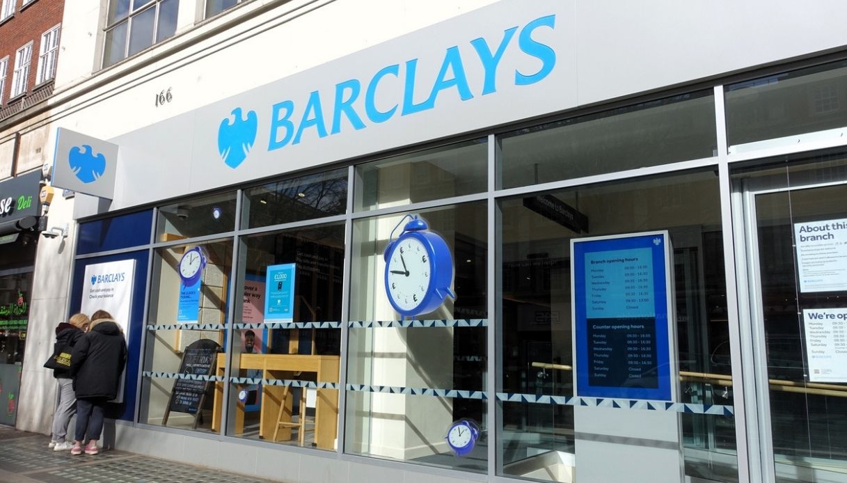barclays 5000 licenziamenti per far spazio all8217ai nonostante utili in crescita da Quifinanza.it barclays 5000 licenziamenti per far spazio all8217ai nonostante utili in crescita