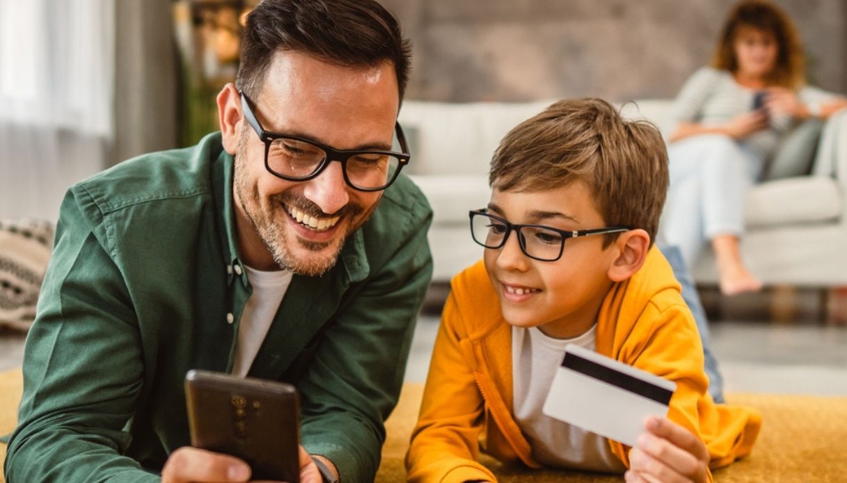 Bonifici genitori figli, quando si paga tassa 8% e chi è esente: la sentenza