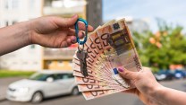 Bonus affitto per genitori in scadenza, escluse le coppie mai sposate: c’è ancora tempo