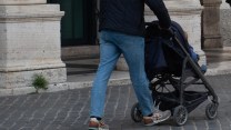 Manovra 2027 per le famiglie, 5 miliardi a nuovi nati e genitori: tutte le misure
