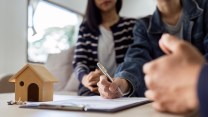 Registrazione di un contratto d’affitto, chi deve pagare le imposte previste