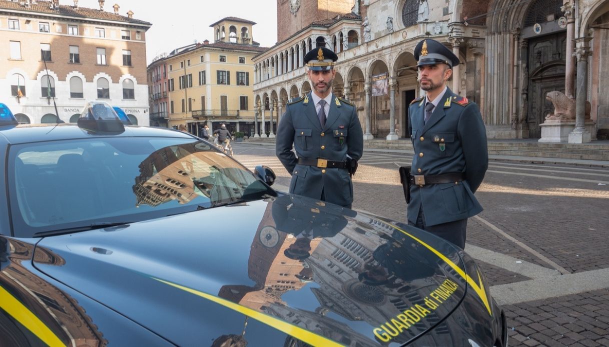 Evasione fiscale, la Cassazione apre al sequestro dei conti correnti anche per soldi guadagnati legalmente