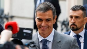 Spagna, Governo va giù sui decreti casa: Sánchez scioglie il Parlamento e anticipa le elezioni