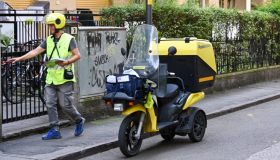 Poste Italiane assume personale senza esperienza: anche per categorie protette
