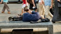 Povertà in Italia, oltre 5,4 milioni di persone in difficoltà: i dati Istat del 2025