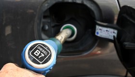 Diesel a 1,16 euro senza le accise, in Italia le tasse sono tra le più alte d’Europa
