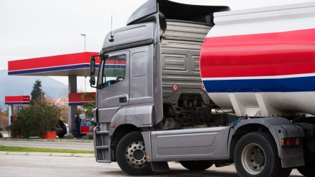 Rimborso accise gasolio autotrasportatori: scadenza il 2 novembre