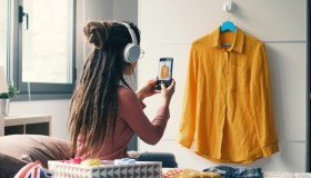 Usato e recommerce sostengono il bilancio familiare: per 7 italiani su 10 il second hand è anti-crisi