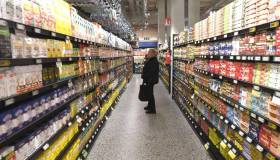 Richiami alimentari, ritirati vitello tonnato e tramezzini per rischio listeria e allergia: i lotti